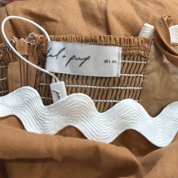 Petal + Pup Yana Maxi Dress Tan White NWT $109 - Picture 8 of 8